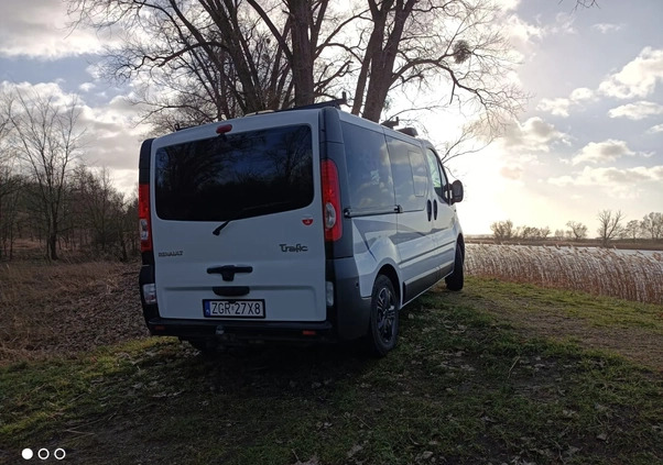 Renault Trafic cena 26000 przebieg: 250000, rok produkcji 2012 z Gorlice małe 121